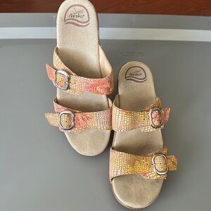 Dansko Sophie slide stain glass size 40 adjustable‎ holographic sandal.